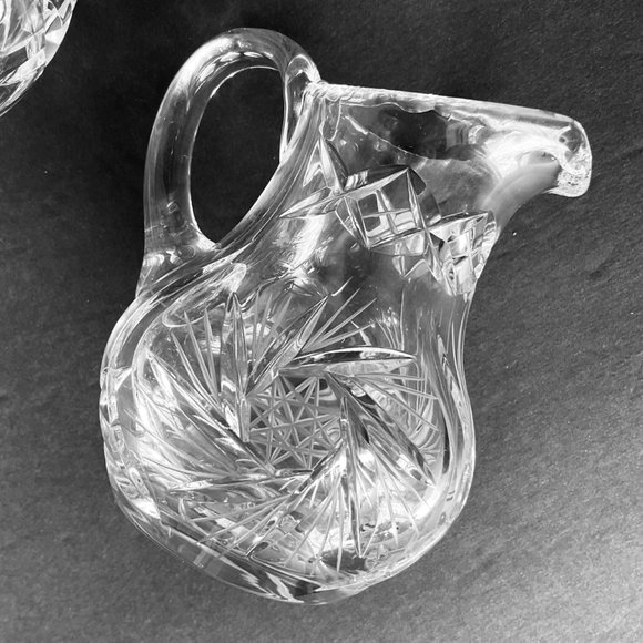 VINTAGE Fine Crystal Cream & Sugar Set Etched EUC - Picture 2 of 6